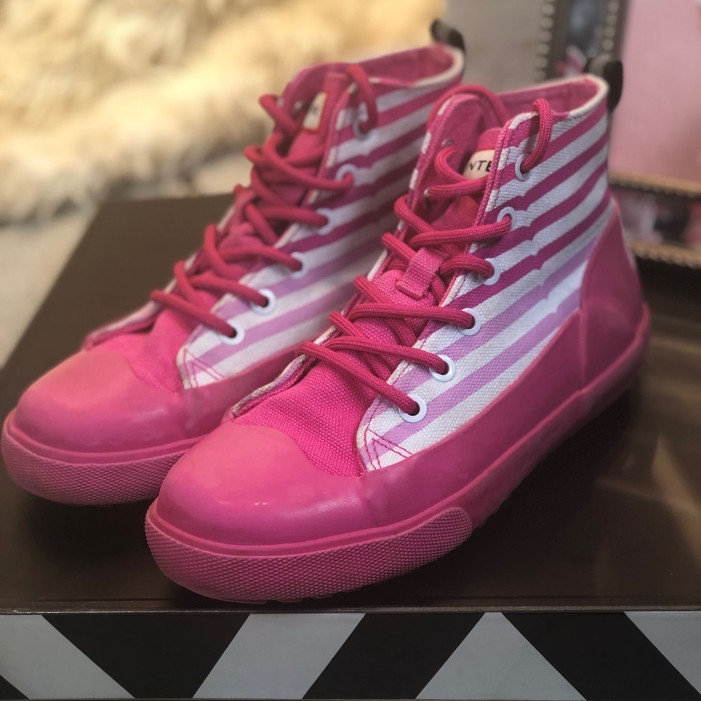 Girls hunter high tops